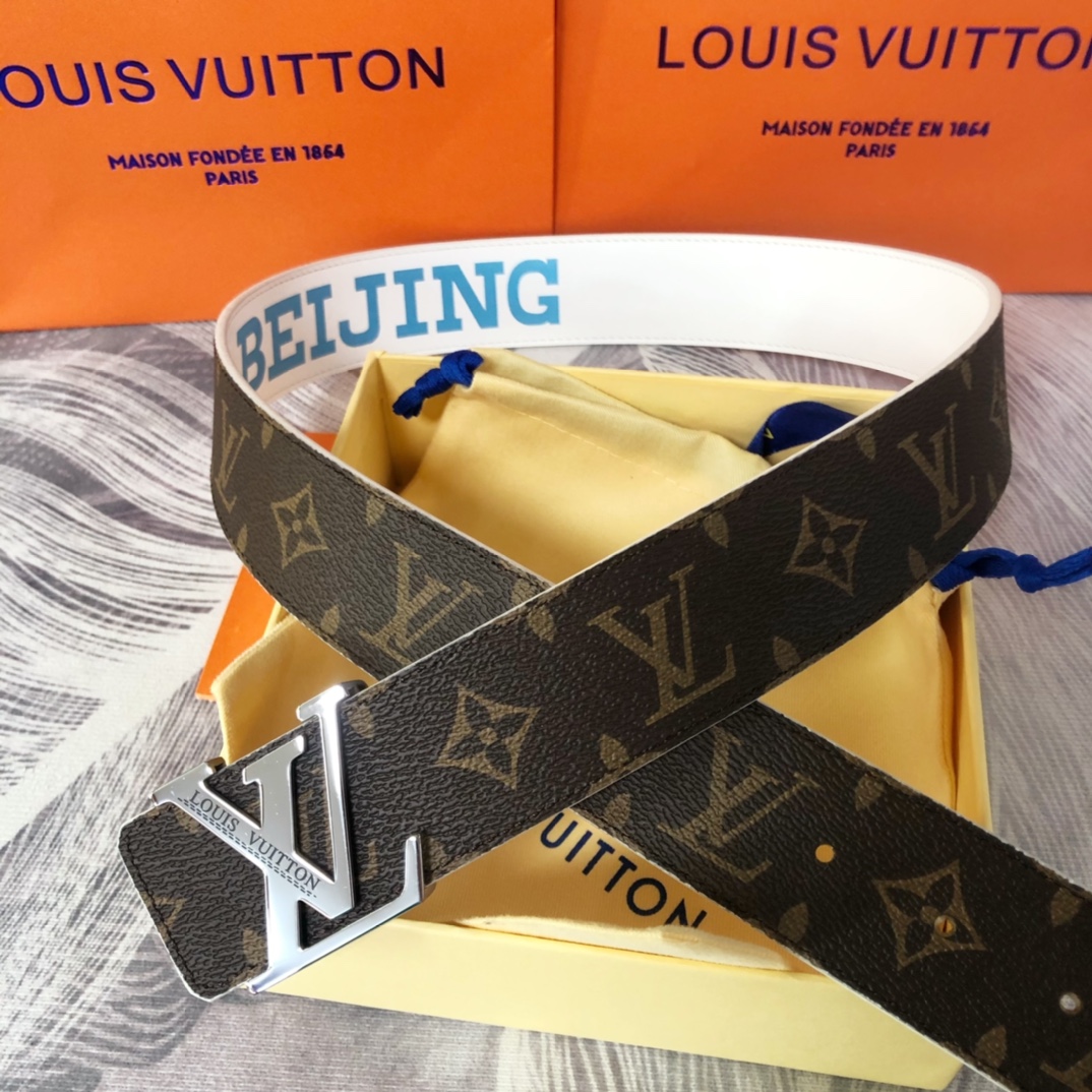 Louis Vuitton LV Pyramide Cities Exclusive 40MM Reversible Belt—Beijing - everydesigner