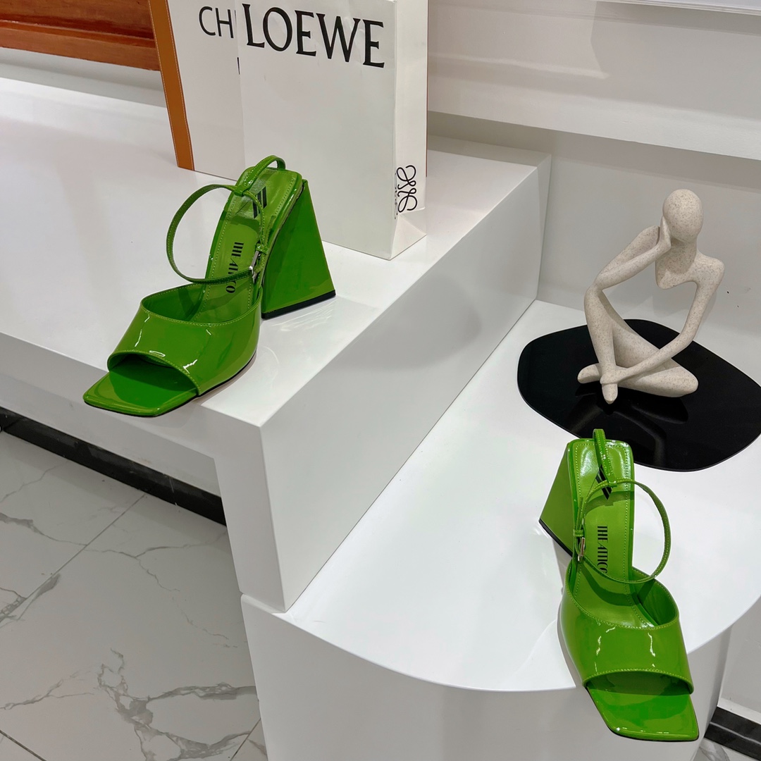 The Attico ''Piper'' Neon Emerald Sandal - everydesigner