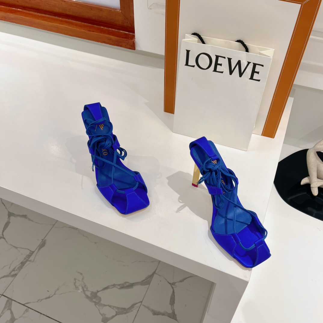 The Attico ''Adele'' Electric Blue Sandal - everydesigner