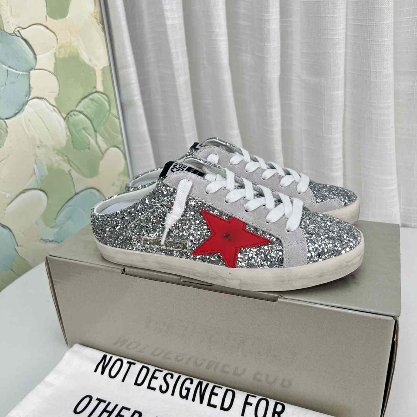 Golden Goose Super-Star Sabots In Silver Glitter With Red Leather Star - everydesigner