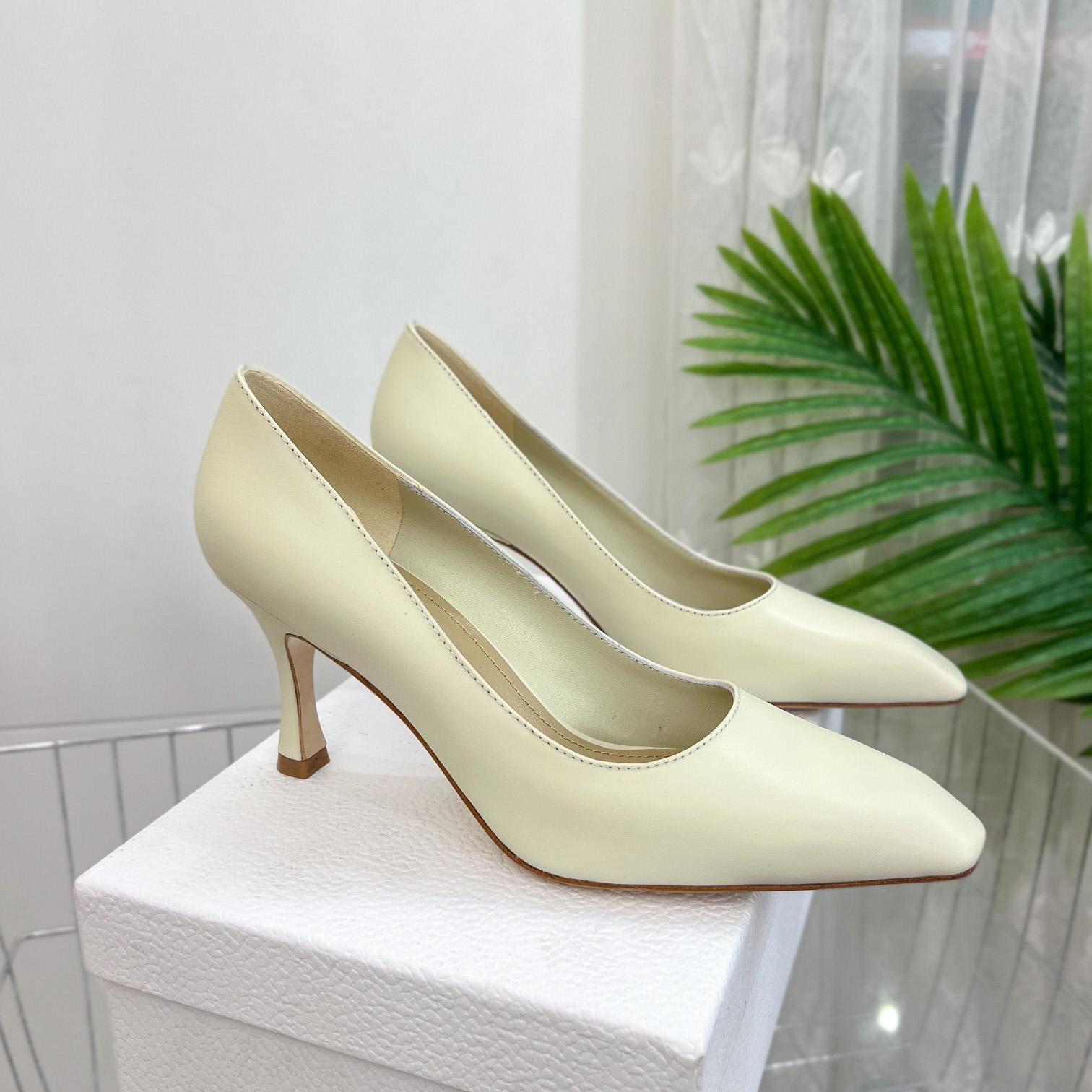 Dior Attract Pump - everydesigner