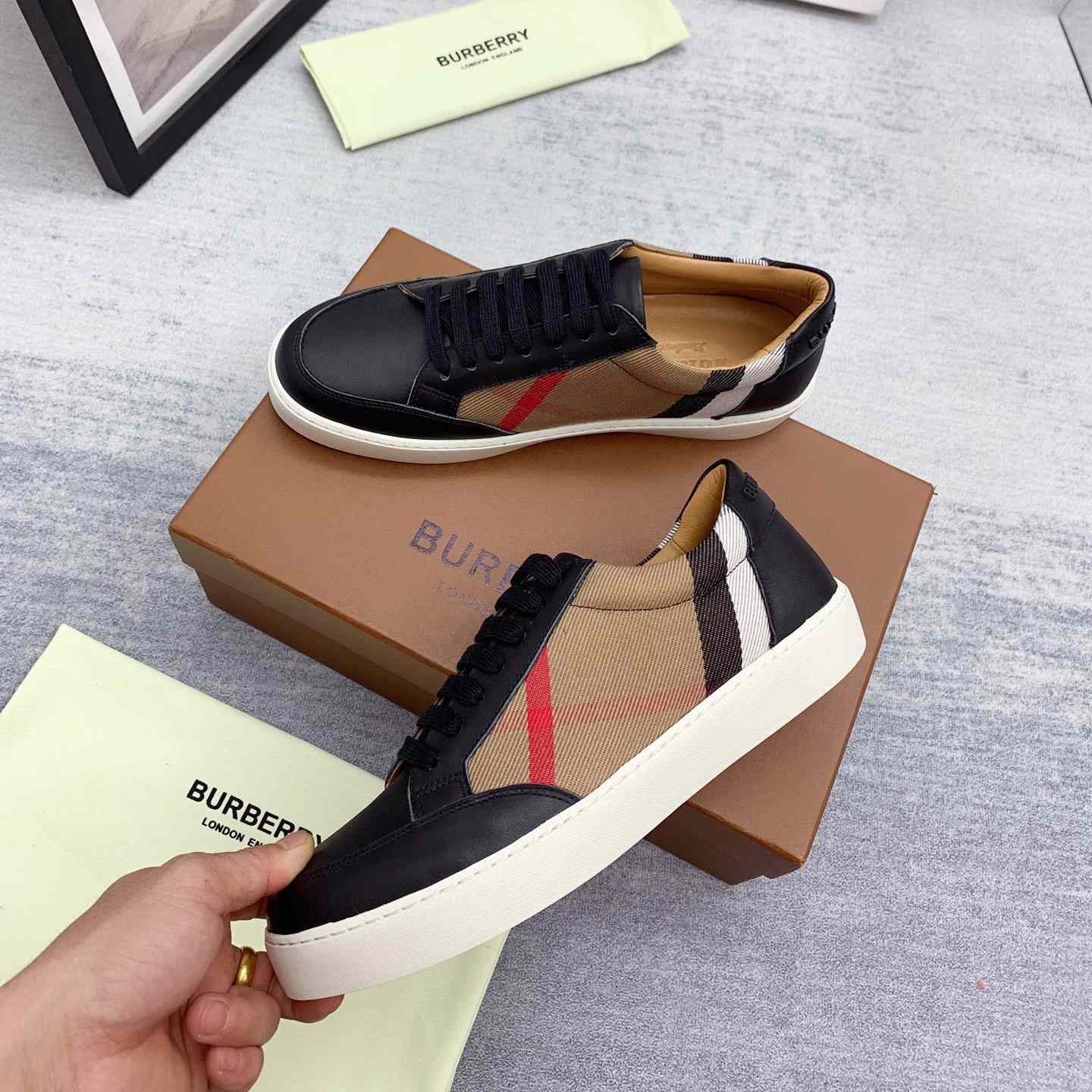 Burberry House Check Cotton And Leather Sneakers - everydesigner