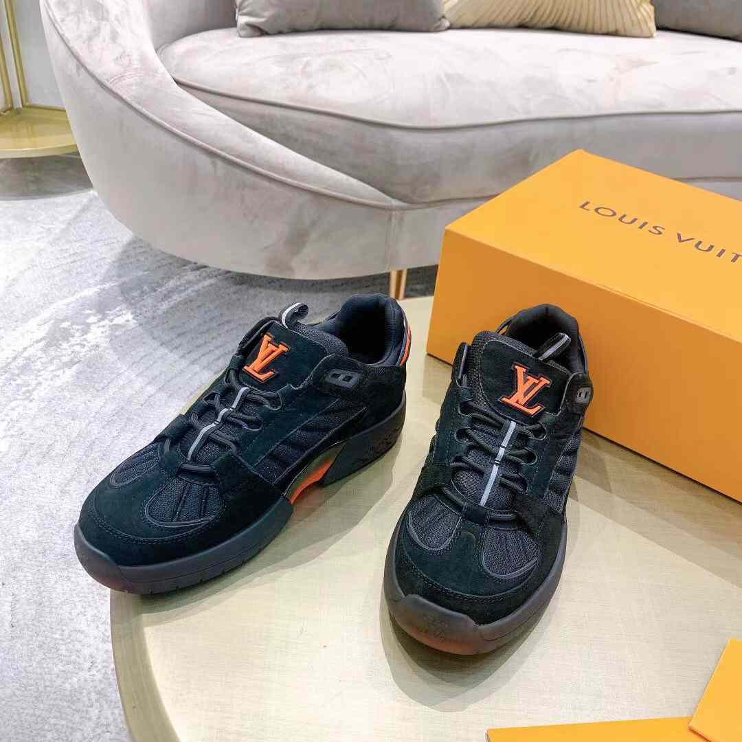 Louis Vuitton  A View Sneaker     - everydesigner