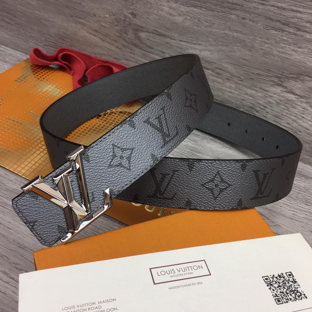 Louis Vuitton LV Pyramide 40mm Reversible - everydesigner