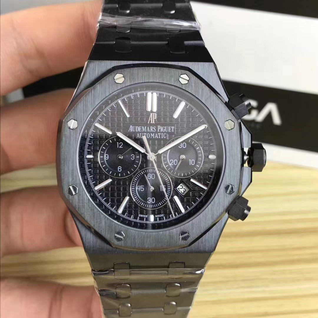 Audemars Piguet  Watch  - everydesigner