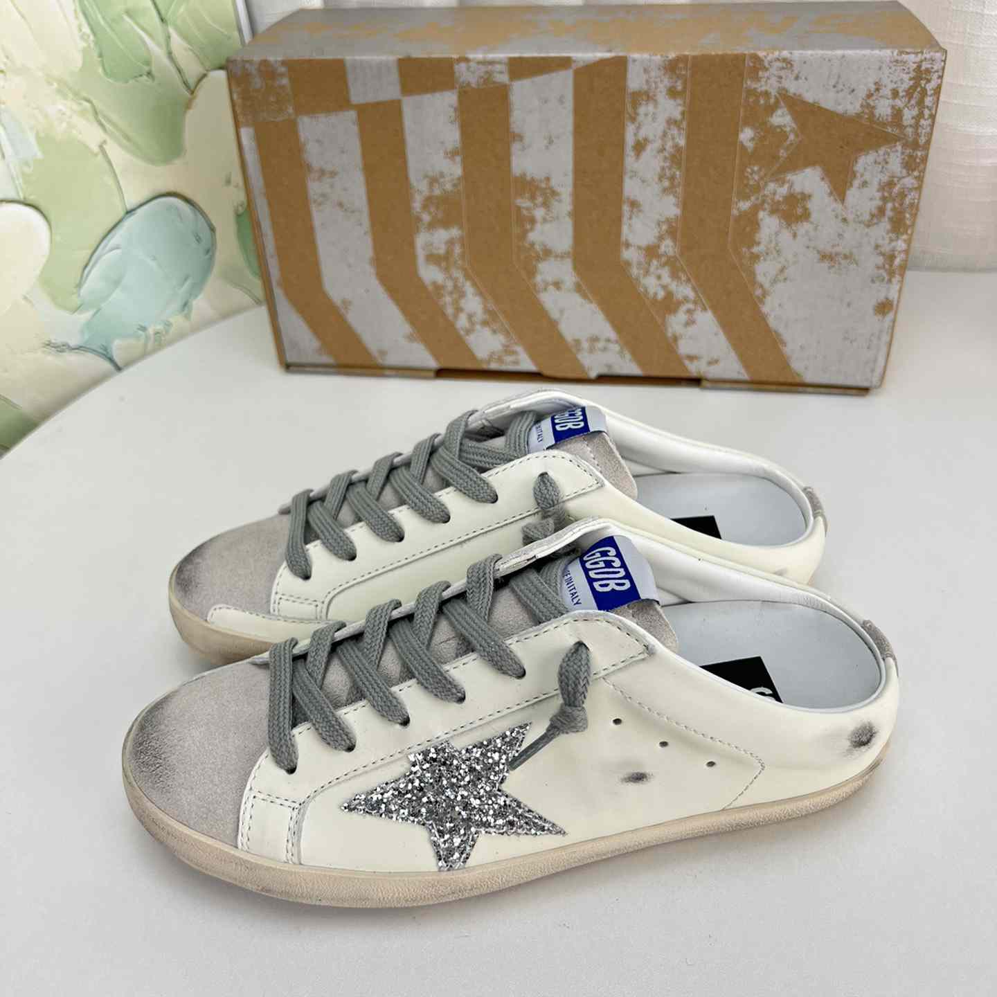 Golden Goose Super-Star Sabots In White Leather And Gray Suede With Silver Glitter Star - everydesigner