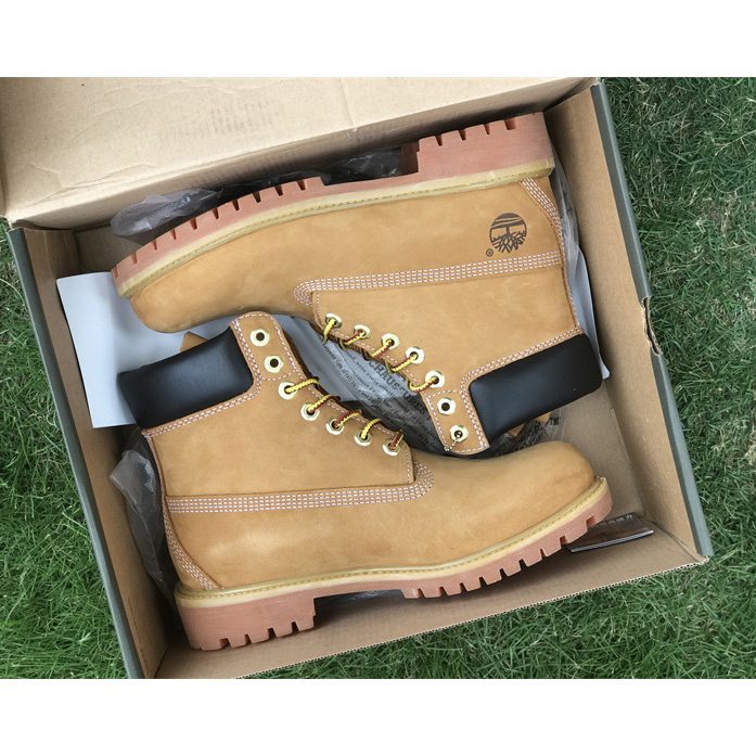 Timberland Classic 6-Inch Leather Boots - everydesigner