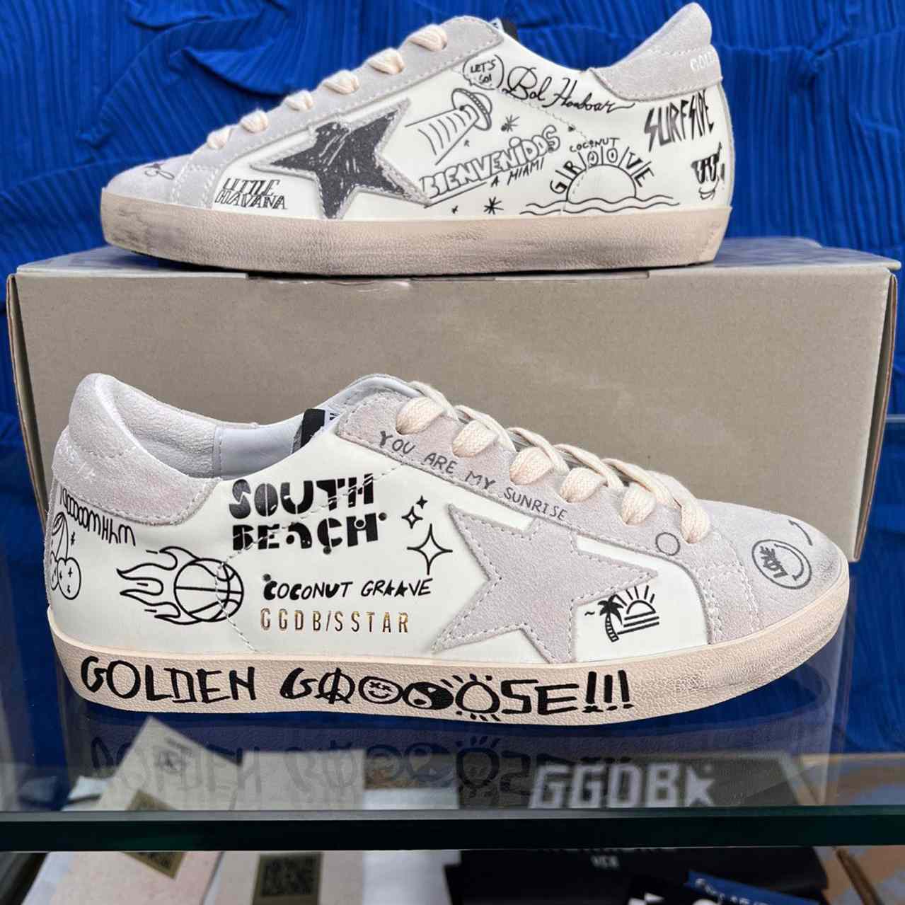 Golden Goose Super-Star Low-Up Sneakers - everydesigner