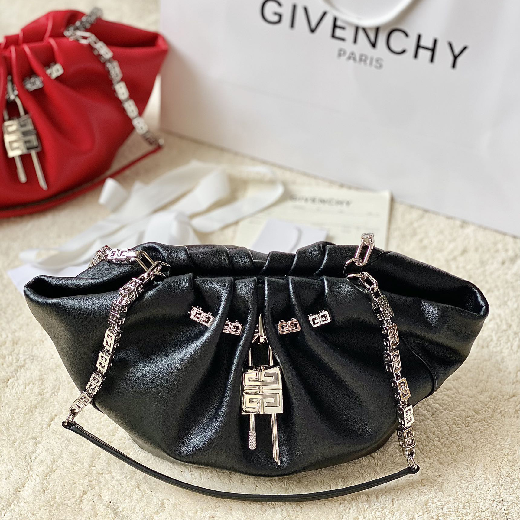 Givenchy Small Kenny Bag In Smooth Leather - Black(32-22-17cm) - everydesigner