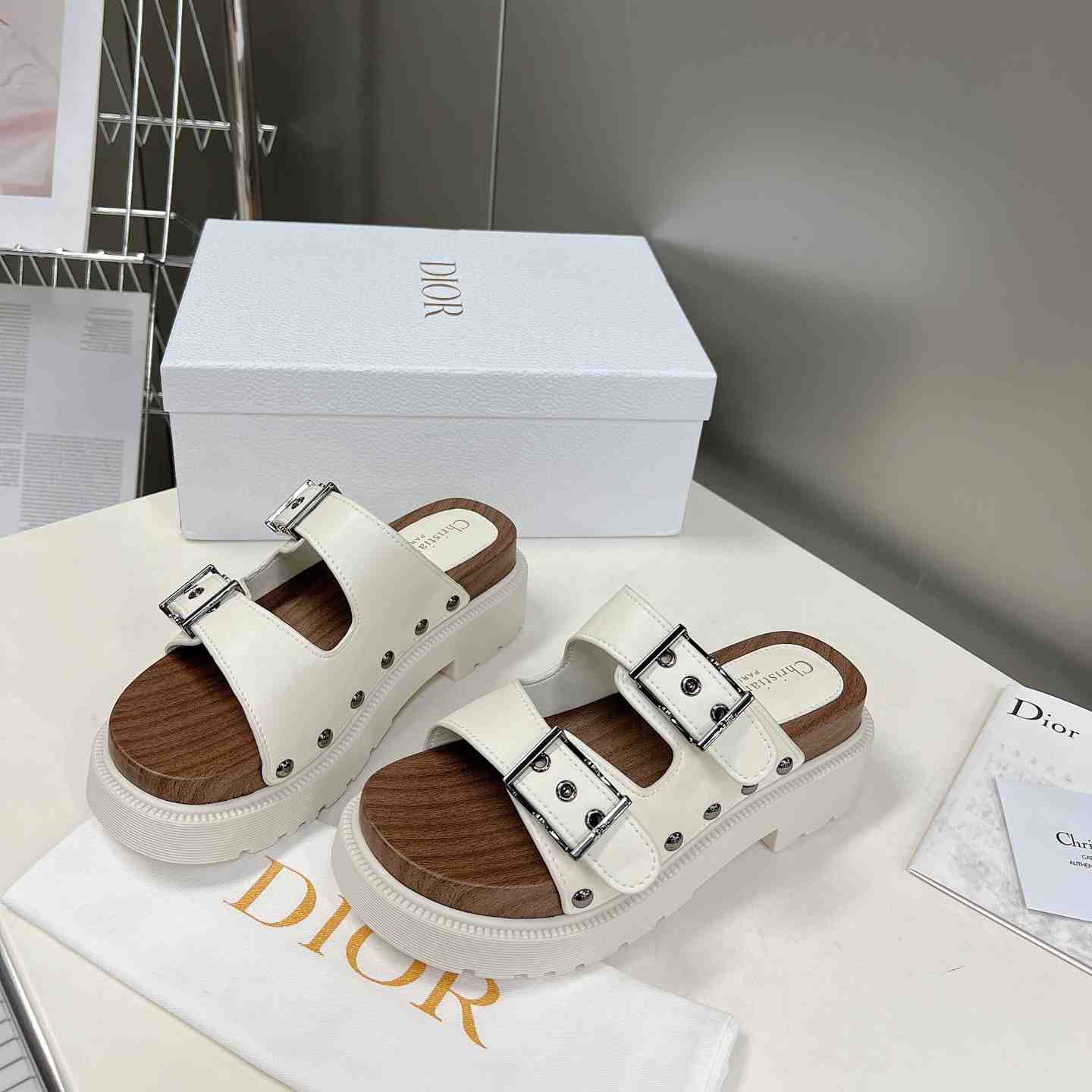 Dior Diorquake Strap Sandal - everydesigner