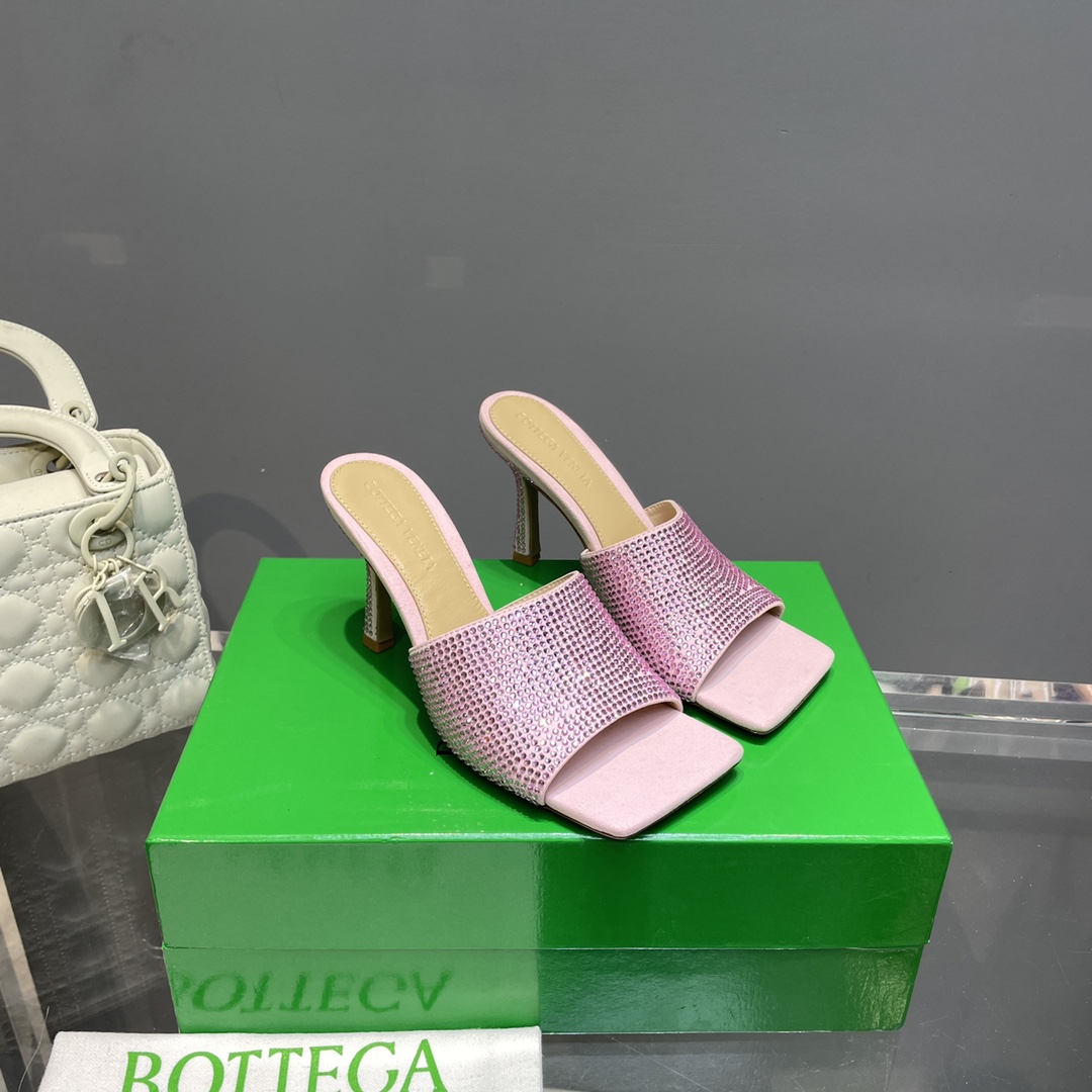 Bottega Veneta Stretch Strass-Embellished Silk Mules - everydesigner