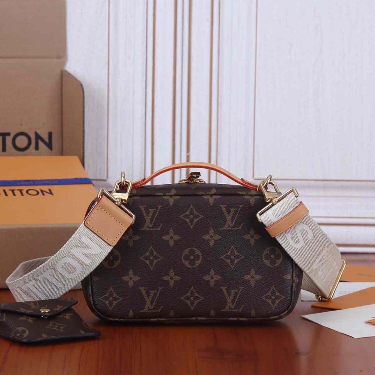 Louis Vuitton Utility Crossbody(18-11-10cm)   M80446 - everydesigner