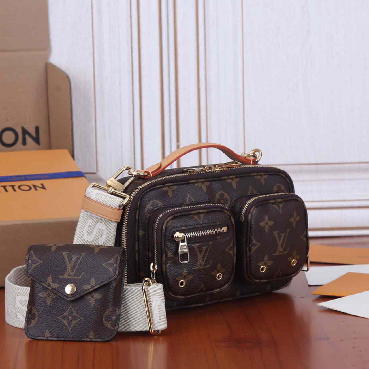 Louis Vuitton Utility Crossbody(18-11-10cm)   M80446 - everydesigner