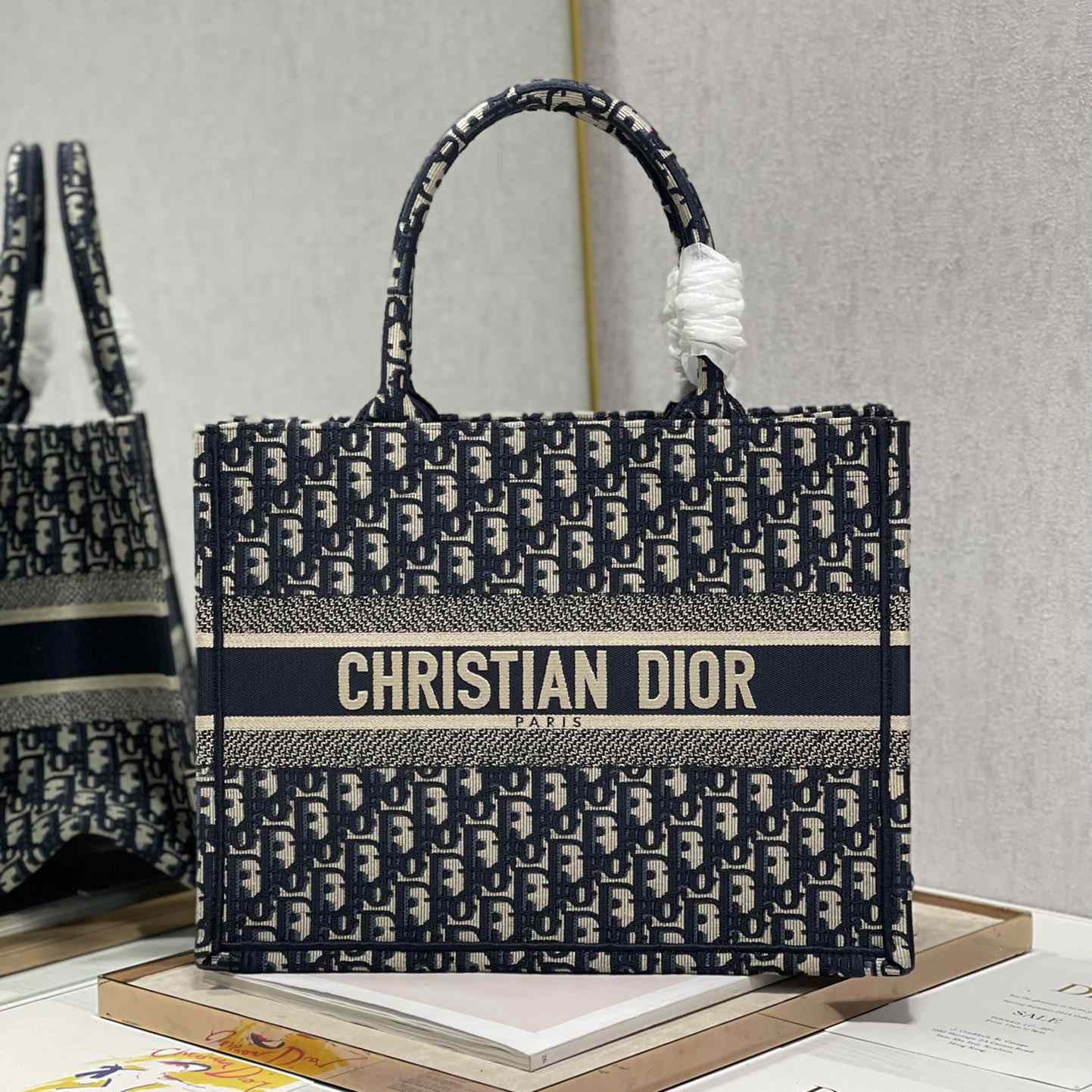 Dior Book Tote(36-28cm) - everydesigner