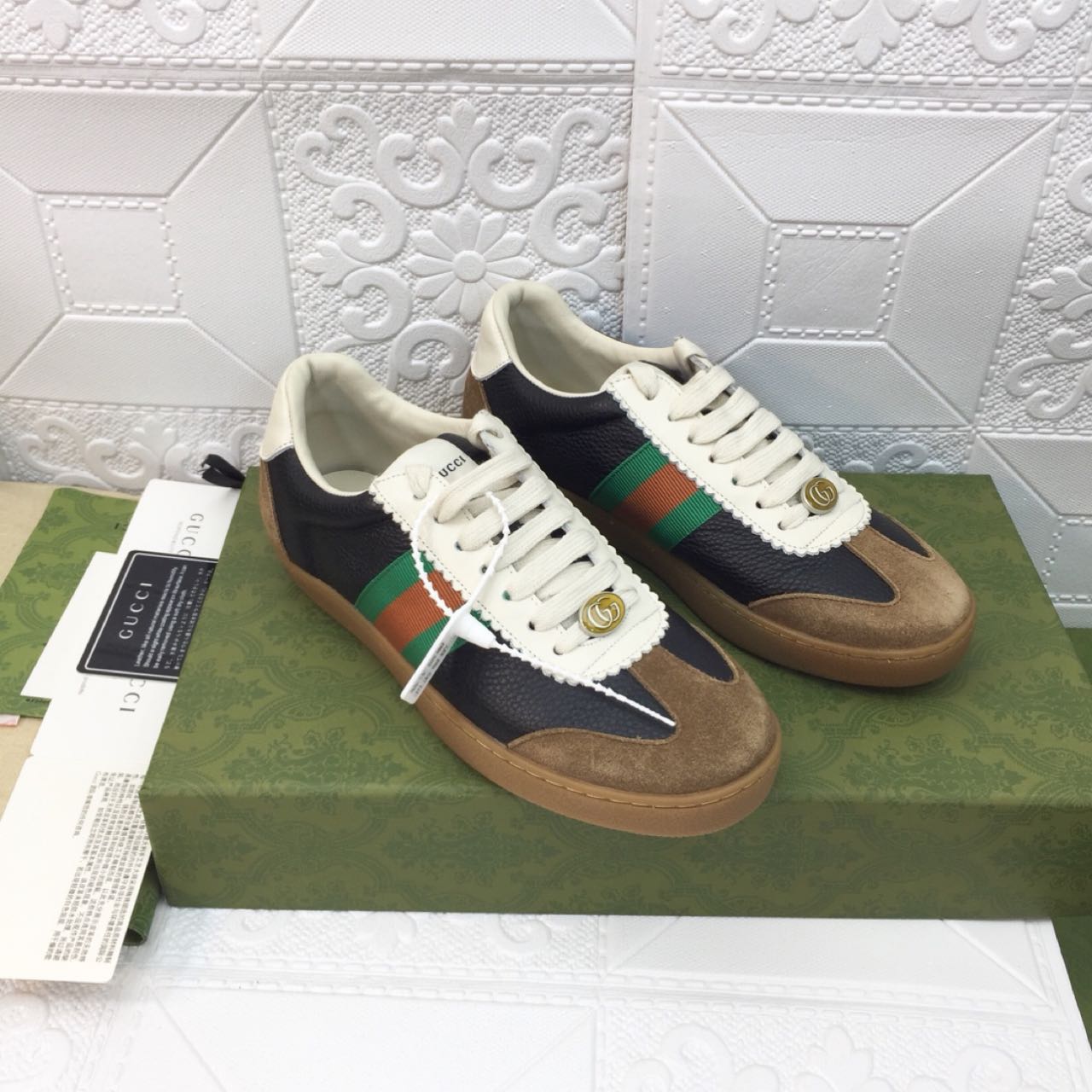 Gucci Leather Web Sneaker - everydesigner