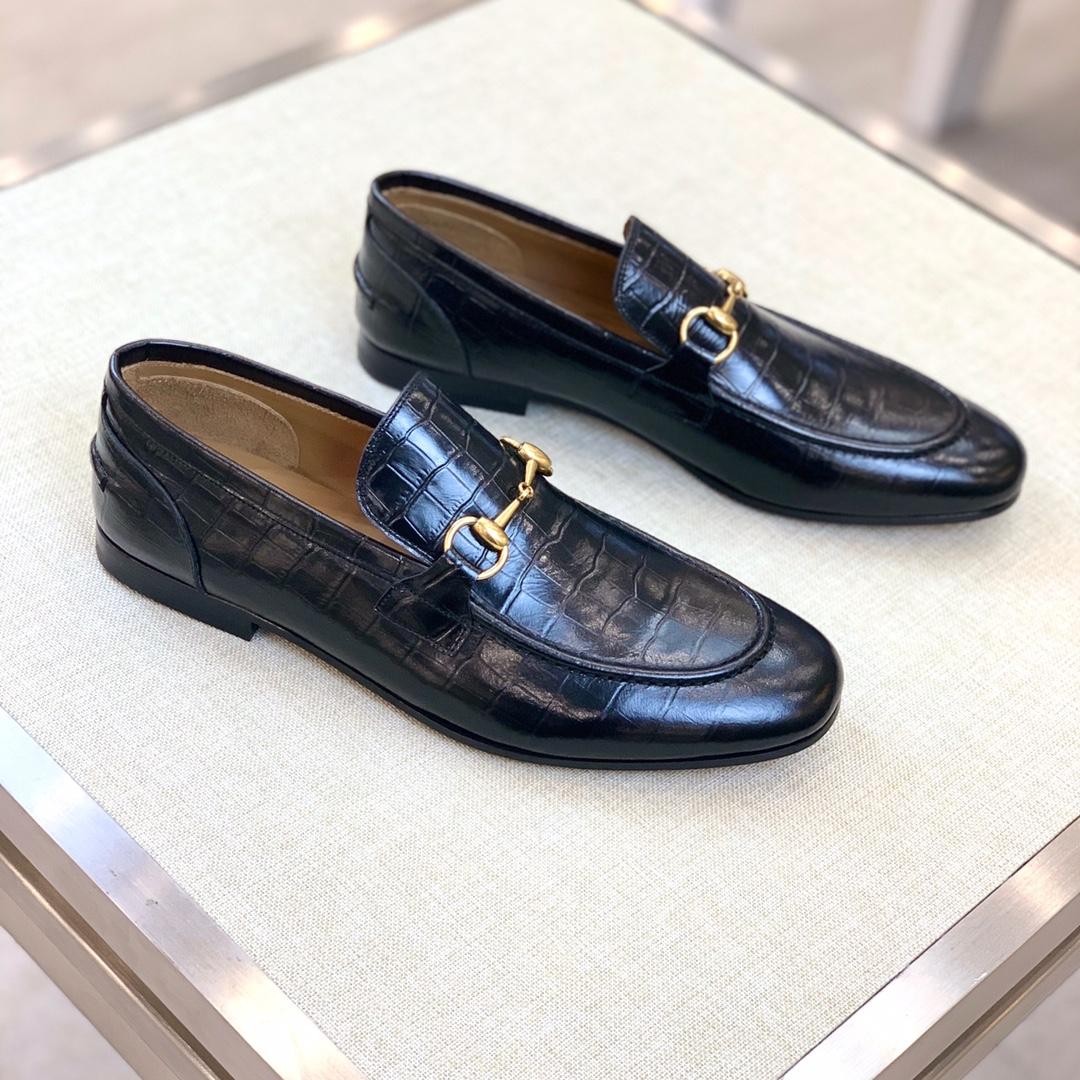 Gucci Men's Gucci Jordaan Loafer - everydesigner