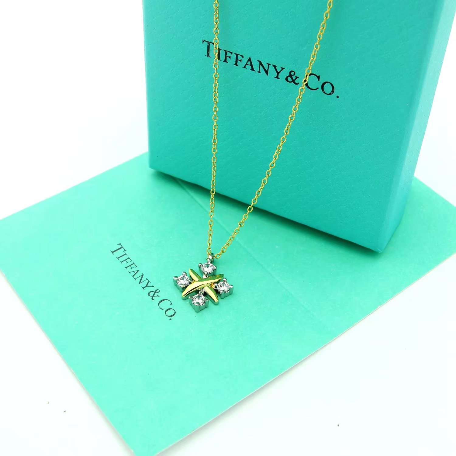 Tiffany&CO Lynn Pendant - everydesigner