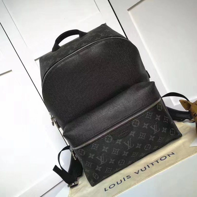 Louis Vuitton Discovery Backpack PM (37-40-20cm)   M30230  - everydesigner