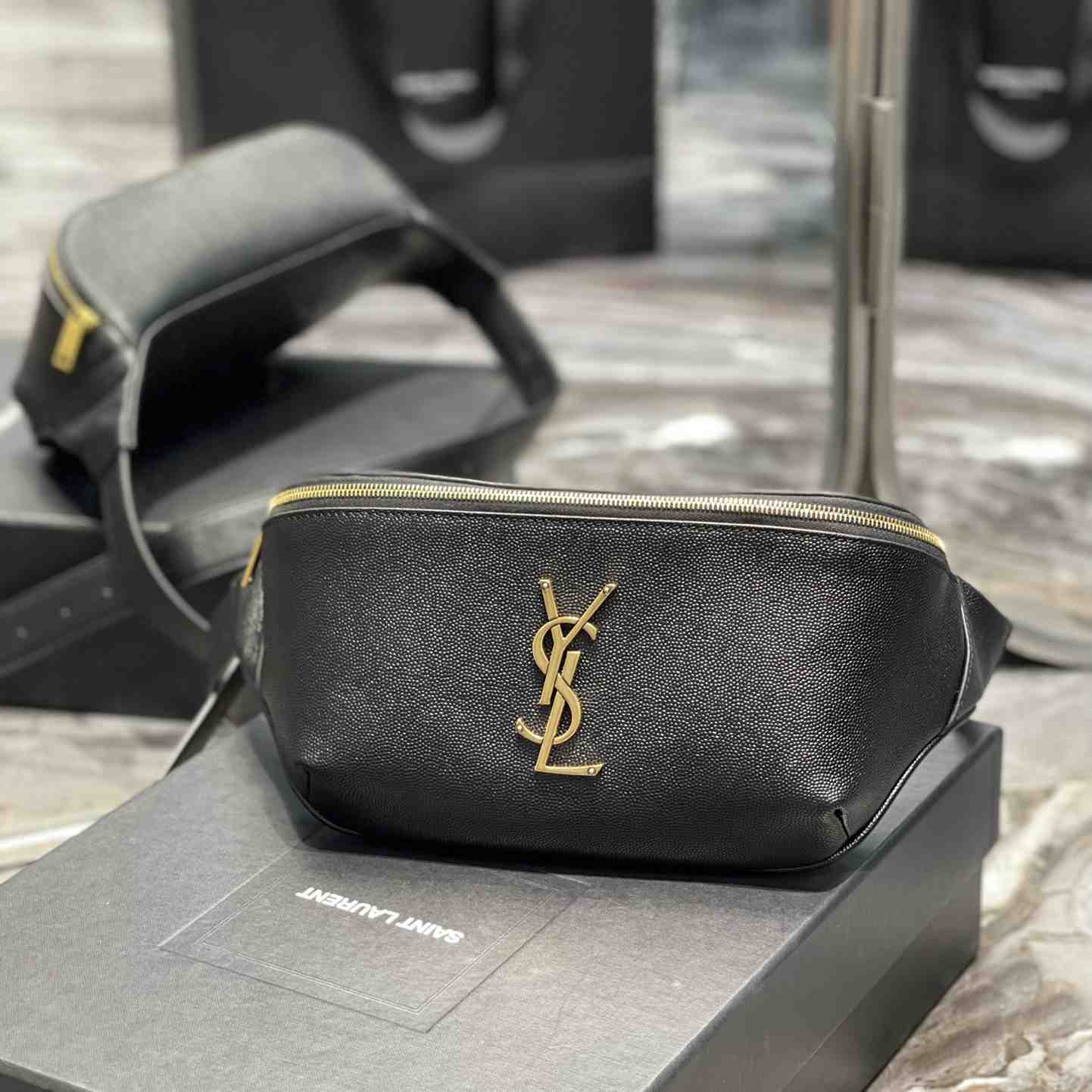 Saint Laurent Belt Bag(25-14-3.5cm)   569737 - everydesigner