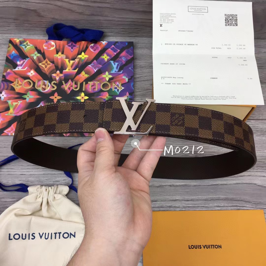 Louis Vuitton LV Initiales 40MM Reversible Belt   M0212W - everydesigner