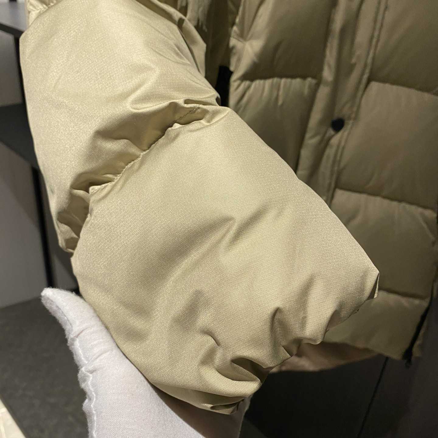 The North Face Embroidered-Logo Padded Coat - everydesigner