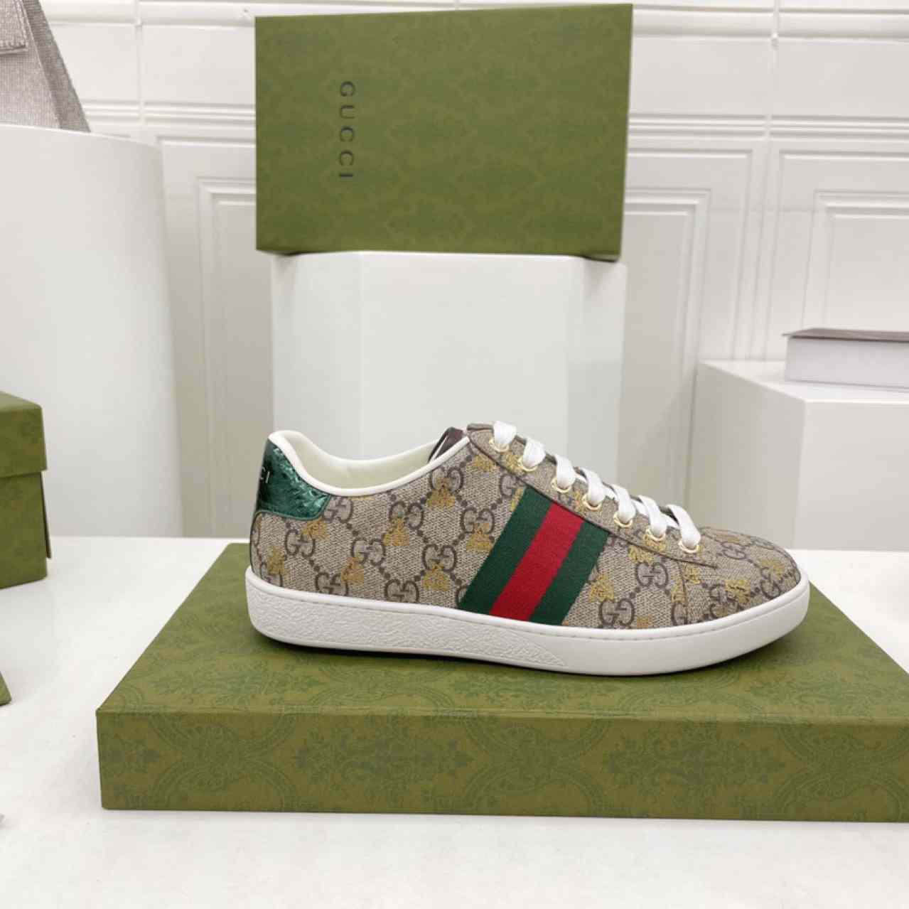 Gucci Ace GG Supreme Bees Sneaker - everydesigner