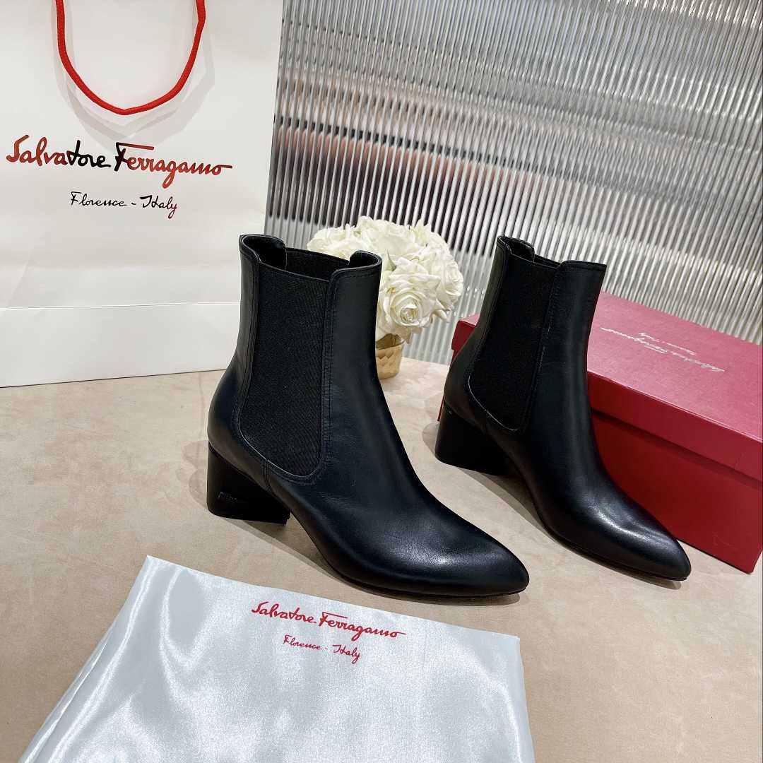 Ferragamo Leather Ankle Boot - everydesigner