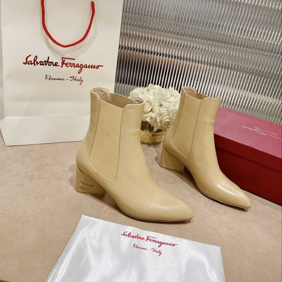 Ferragamo Leather Ankle Boot - everydesigner