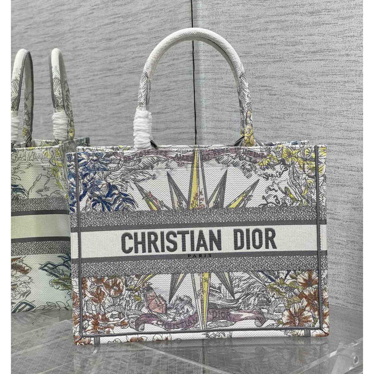 Dior Medium Dior Book Tote(36-18-28cm) - everydesigner