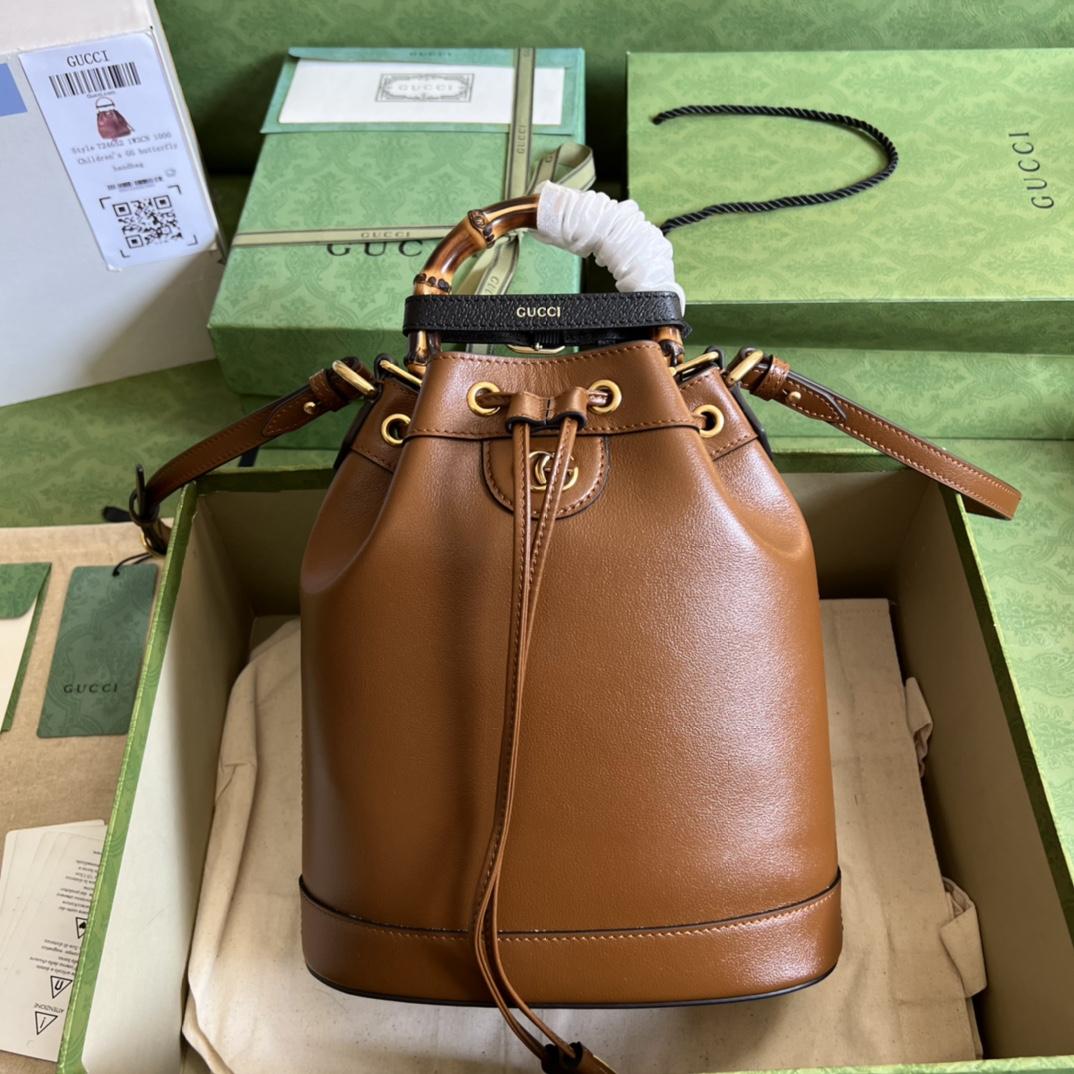 Gucci Diana Small Bucket Bag (23.5-38-10.5cm) - everydesigner