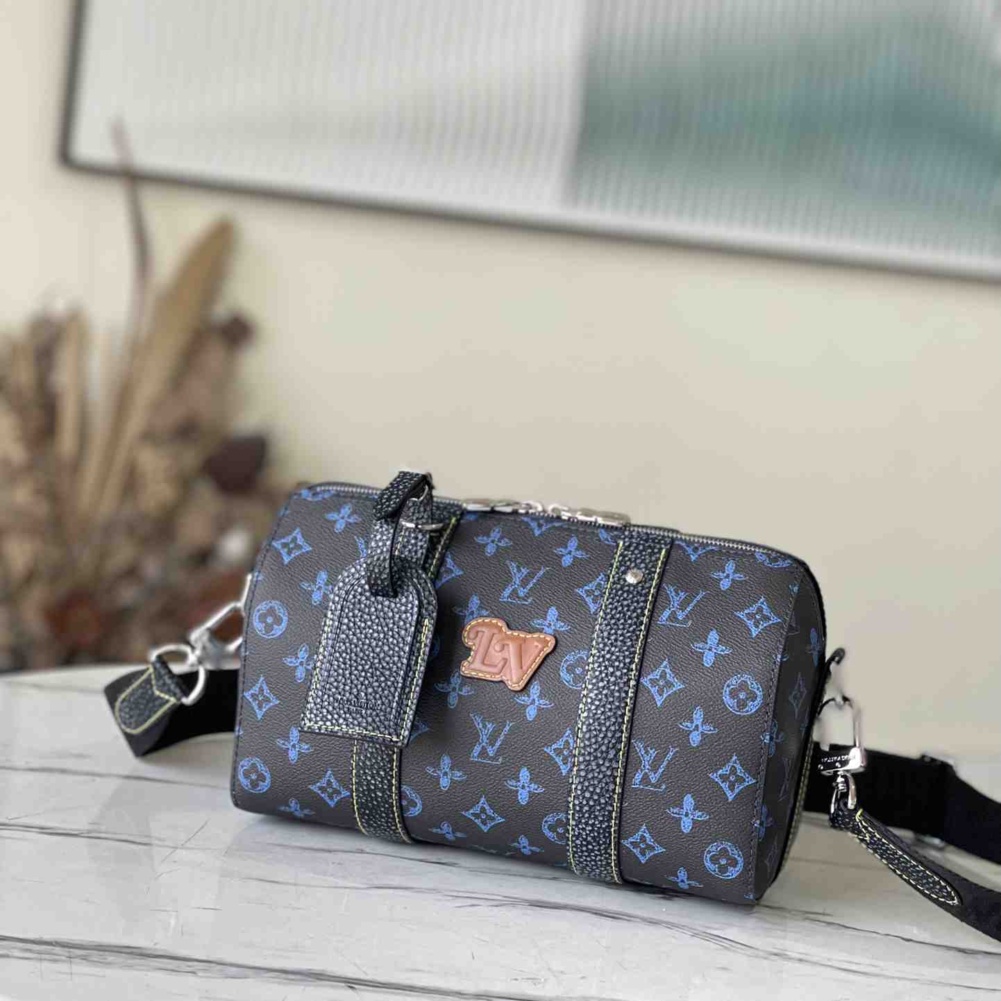 Louis Vuitton City Keepall(27-17-13cm)   M46339 - everydesigner