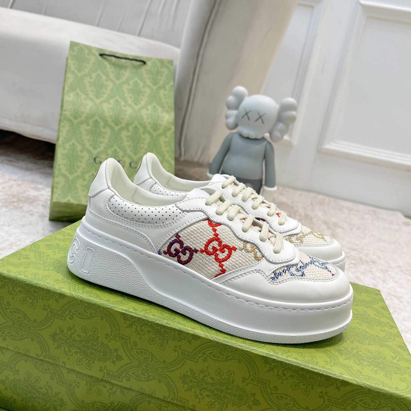 Gucci Chunky B Sneaker - everydesigner