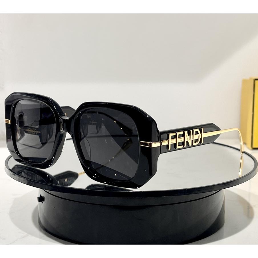 Fendi Fendigraphy Transparent Gray Acetate Sunglasses - everydesigner