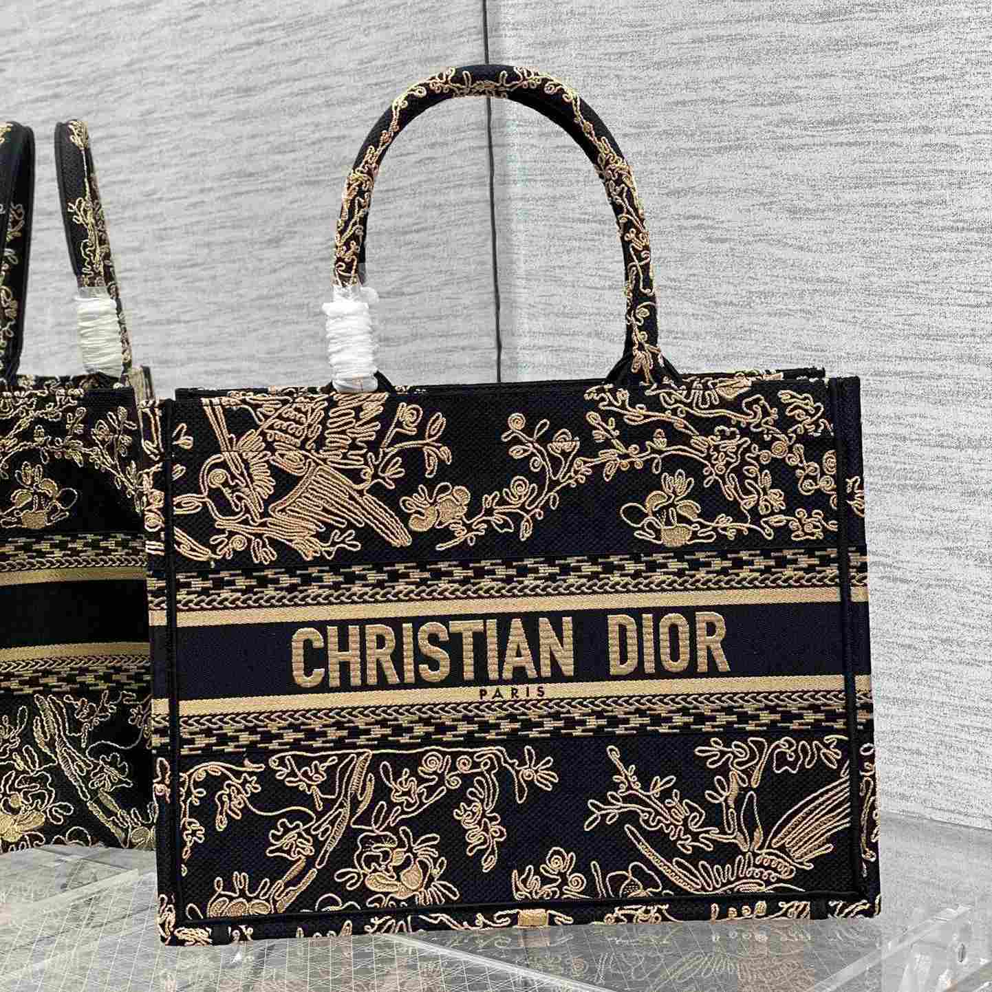 Dior Medium Dior Book Tote(36-18-28cm) - everydesigner