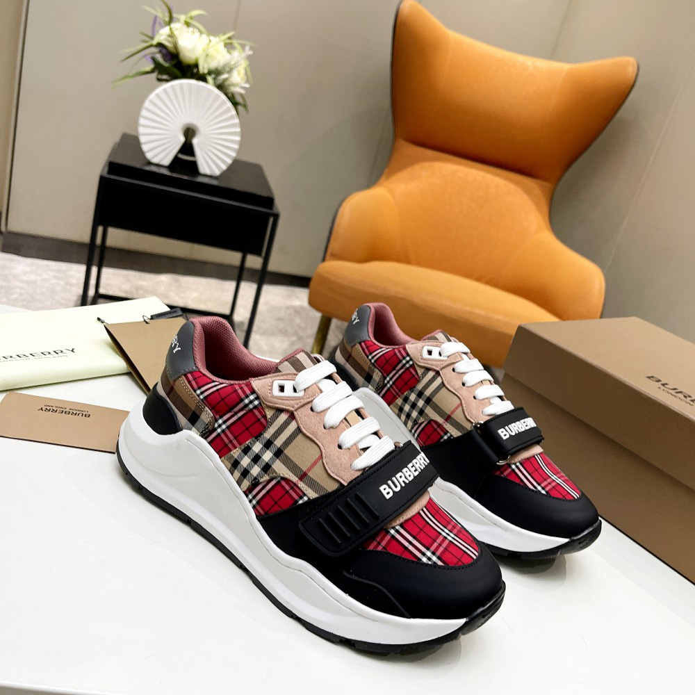 Burberry Vintage Contrast Check And Leather Sneakers - everydesigner