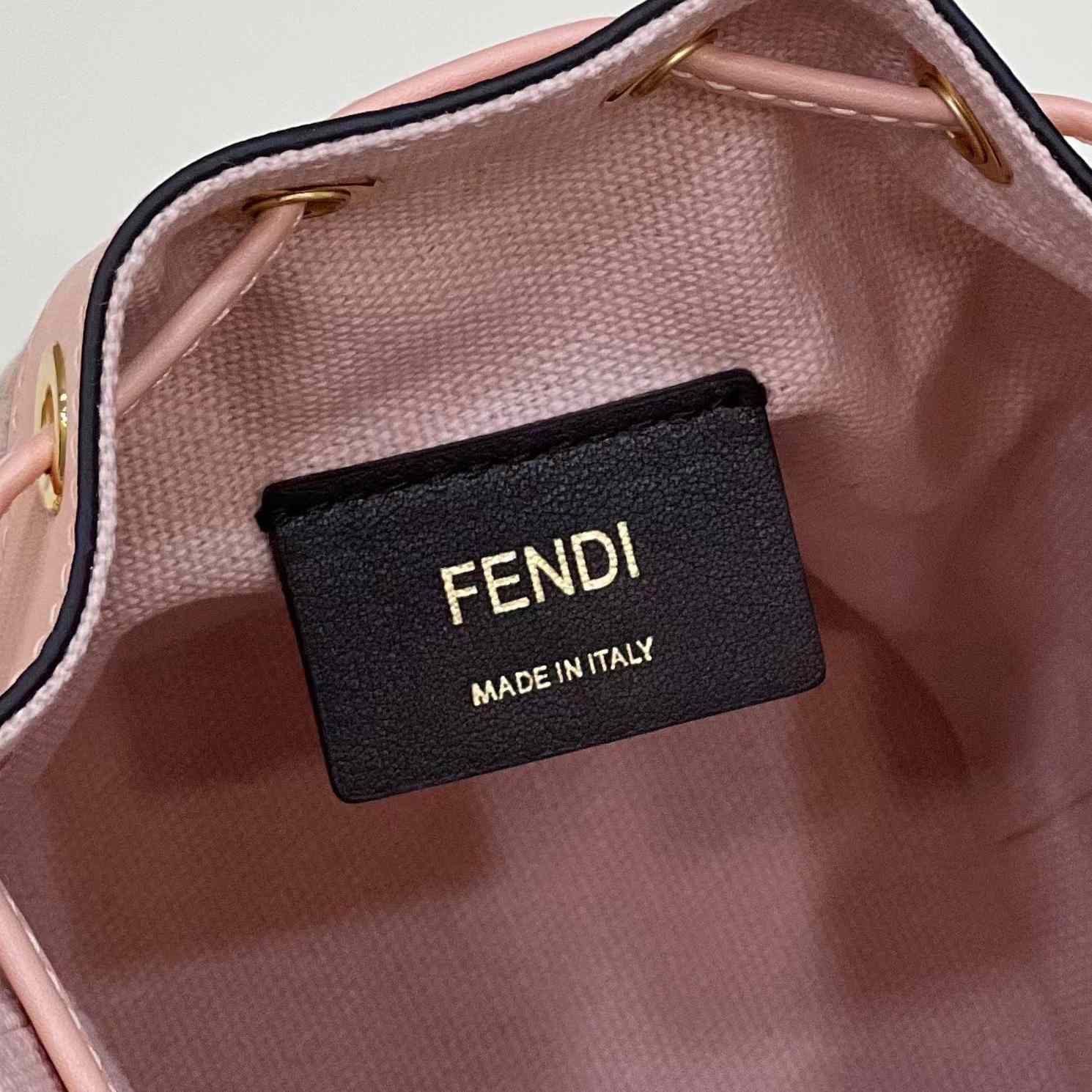 Fendi Mon Tresor Pink FF Canvas Mini-Bag (12×18×10cm)   - everydesigner