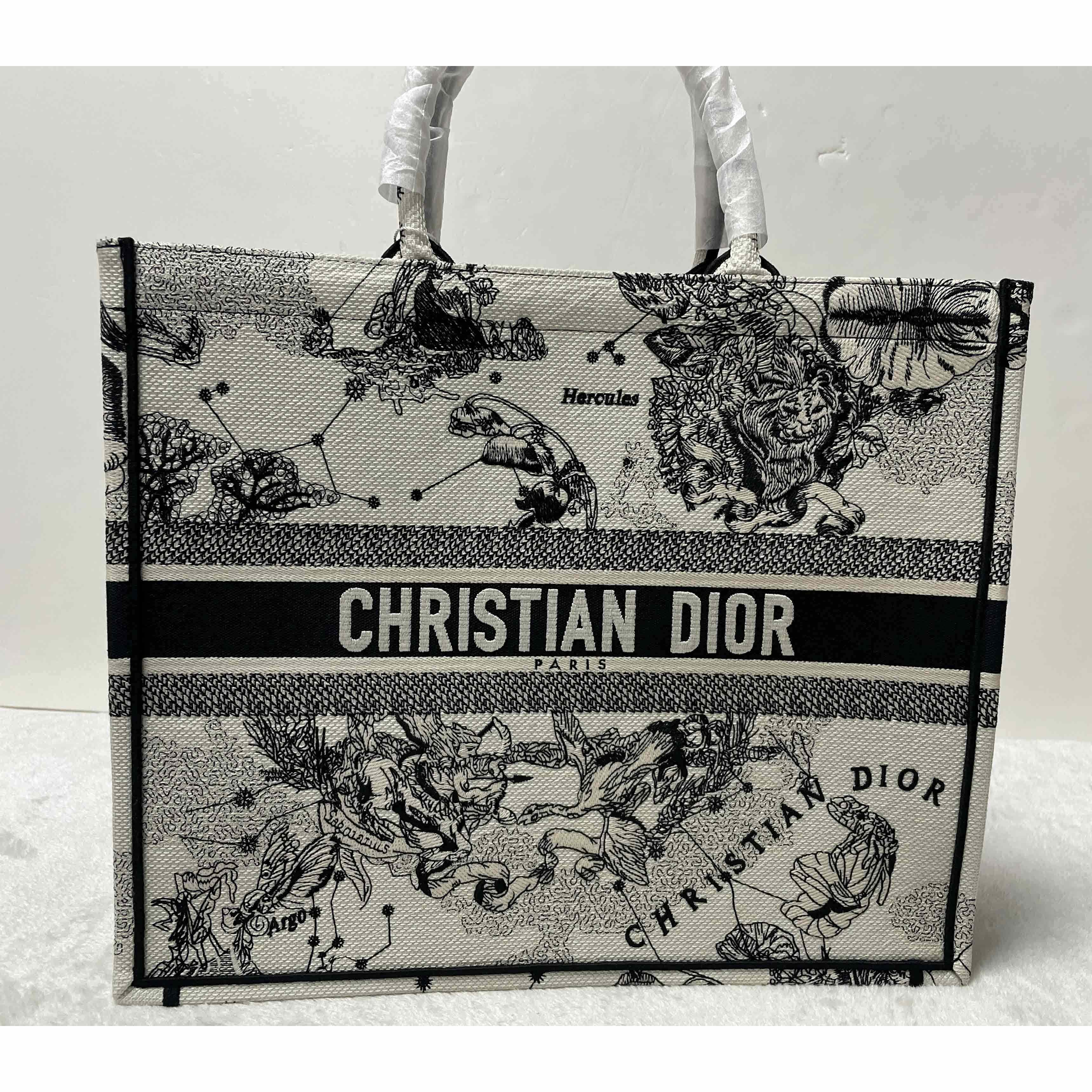 Dior Oblique Embroidered Book Tote(41.5-25-18cm)-Embroiderable Characters - everydesigner