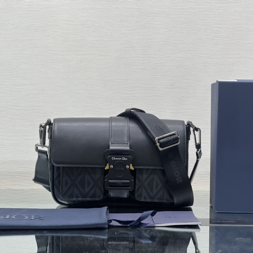 Dior Hit The Road Bag With Strap - everydesigner