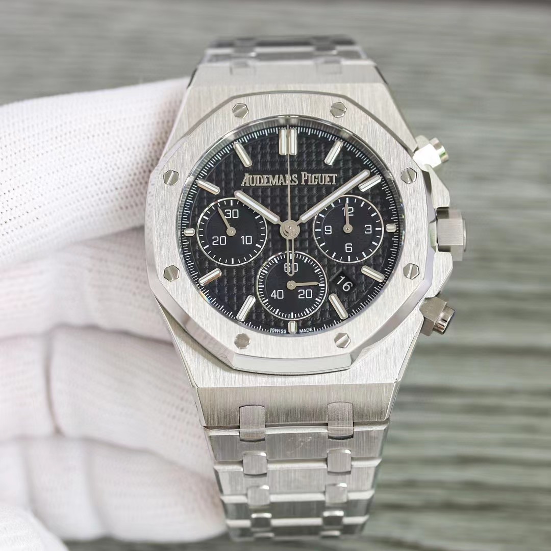 Audemars Piguet  Watch  - everydesigner