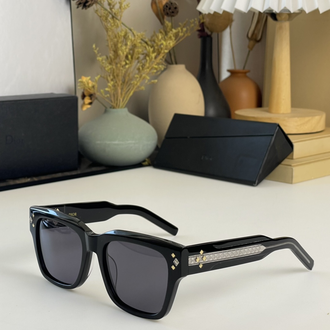 Dior CD Diamond S2I Sunglasses - everydesigner