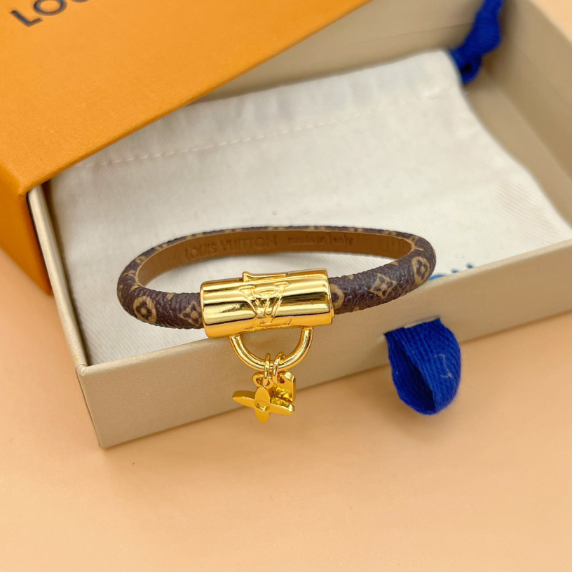 Louis Vuitton LV For You And Me Bracelet     M8074E - everydesigner