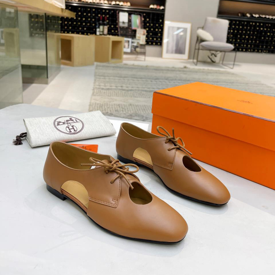 Hermes Lace-Up Shoes - everydesigner