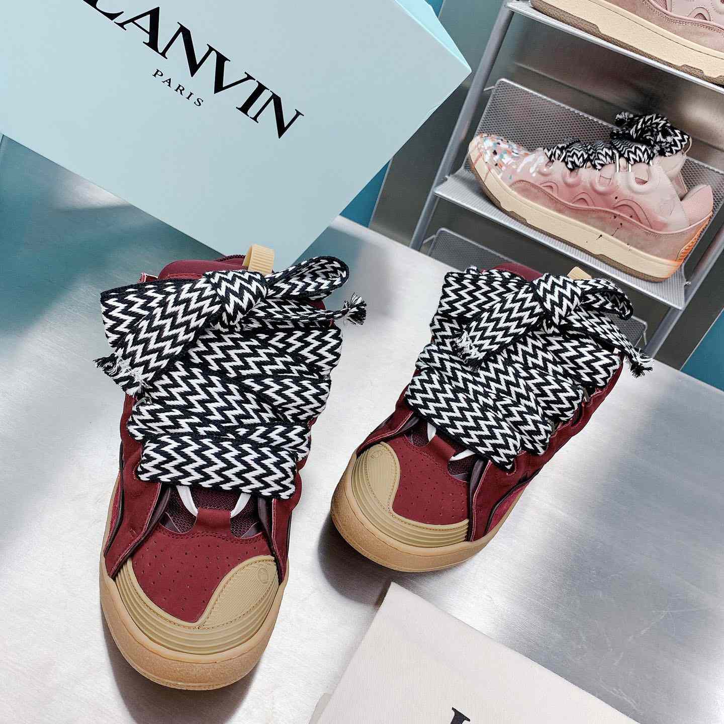 Lanvin Leather Curb Sneakers - everydesigner