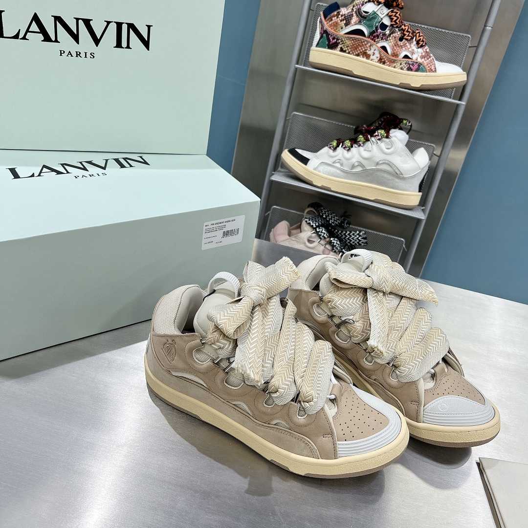 Lanvin Leather Curb Sneakers - everydesigner