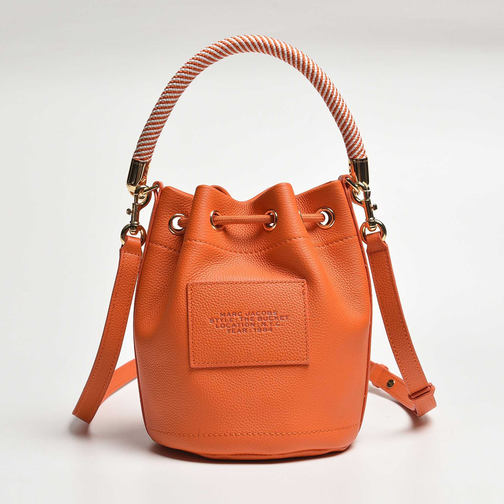 Marc Jacobs The Bucket Bag(19-19-23cm) - everydesigner