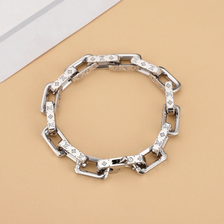 Louis Vuitton Monogram Chain Bracelet    M00308 - everydesigner