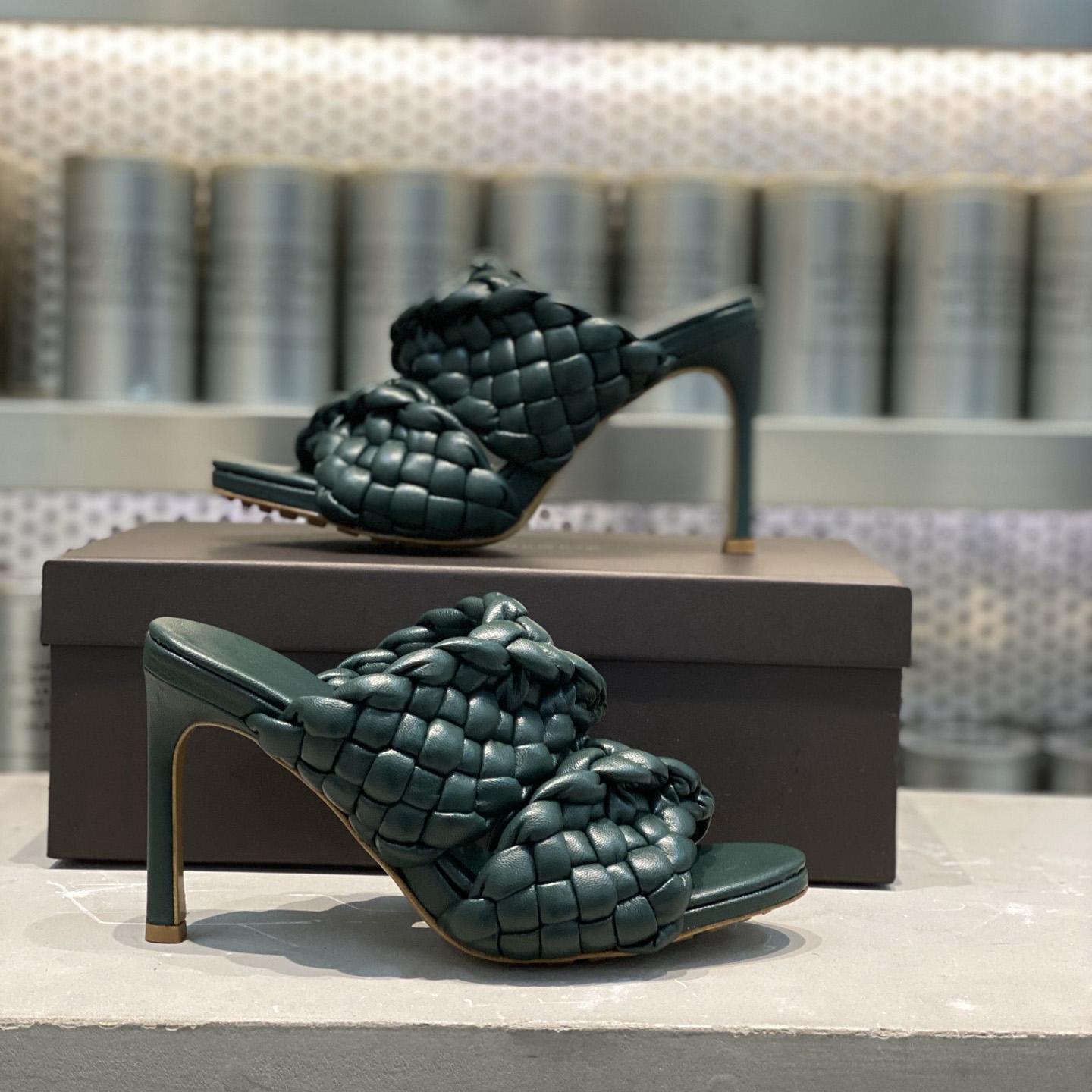 Bottega Veneta Curve Twisted And Padded Intreccio Leather Mules - everydesigner