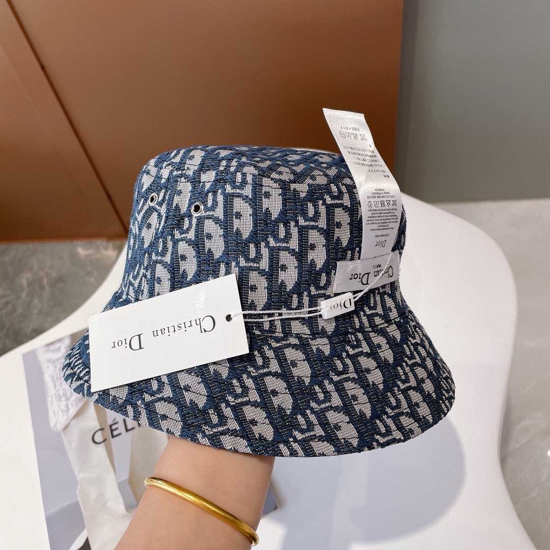 Dior Oblique Reversible Bucket Hat - everydesigner