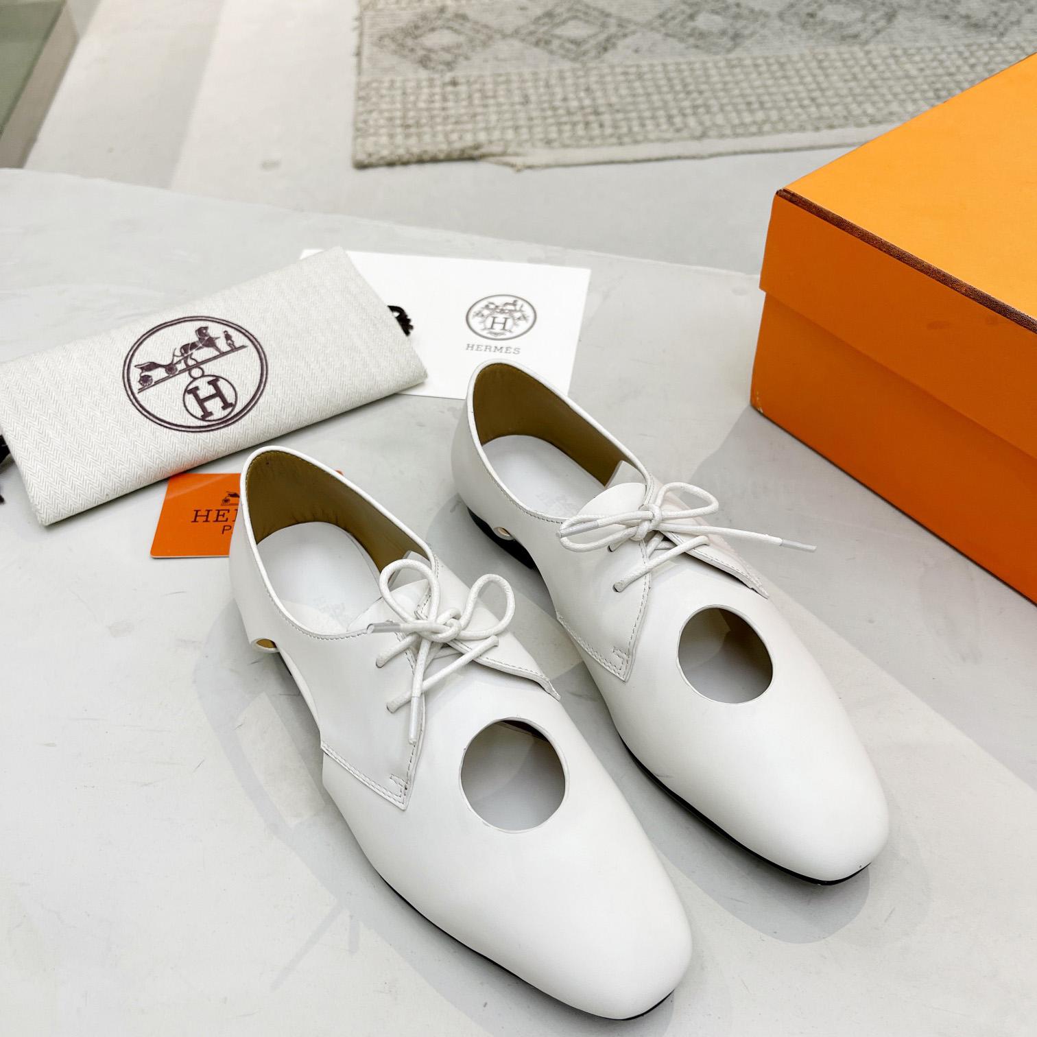 Hermes Lace-Up Shoes - everydesigner