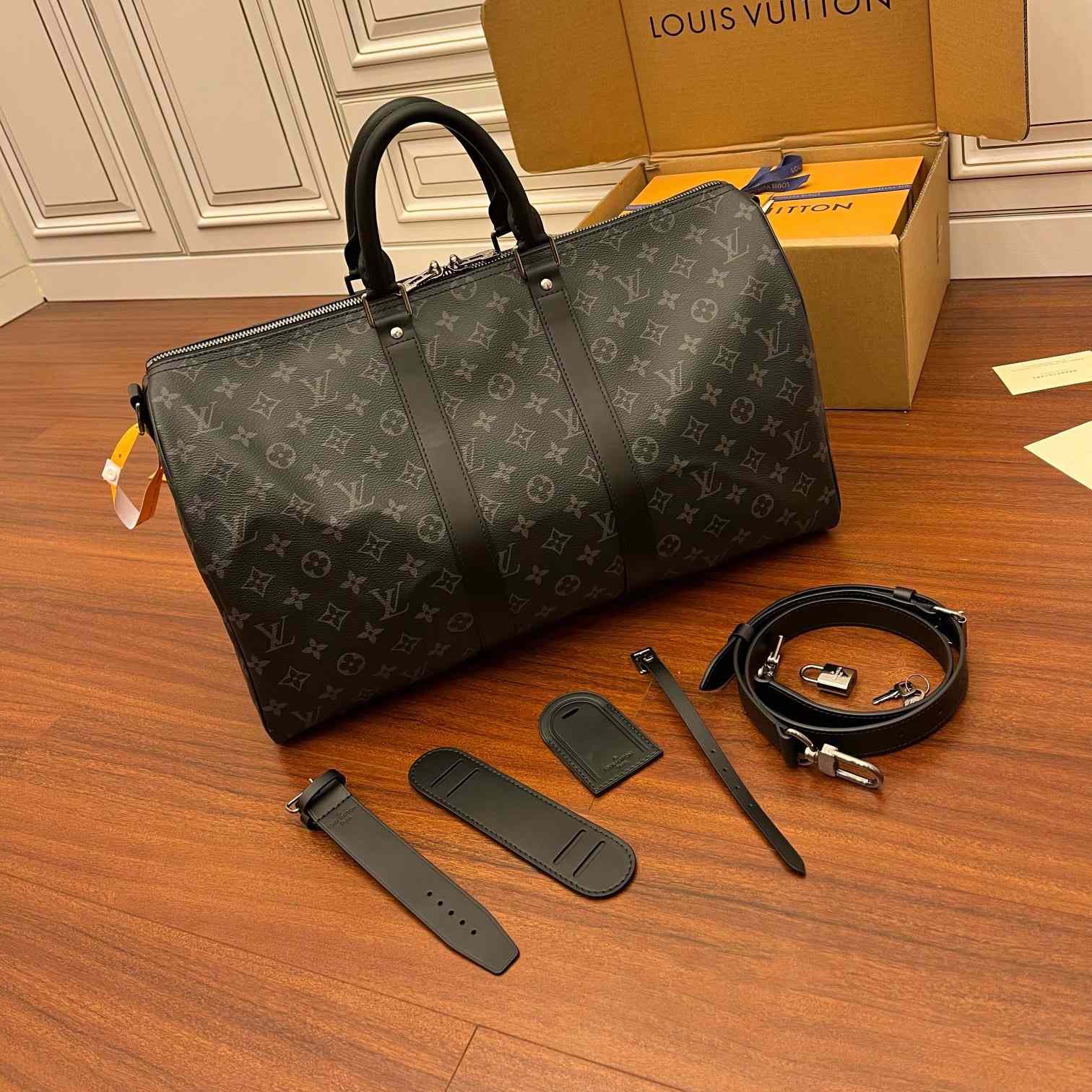 Louis Vuitton Keepall Bandoulière 45   M40569 - everydesigner